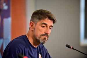 Paunović uzeo telefon i pročitao poruku - Gde je Andrej Ilić?